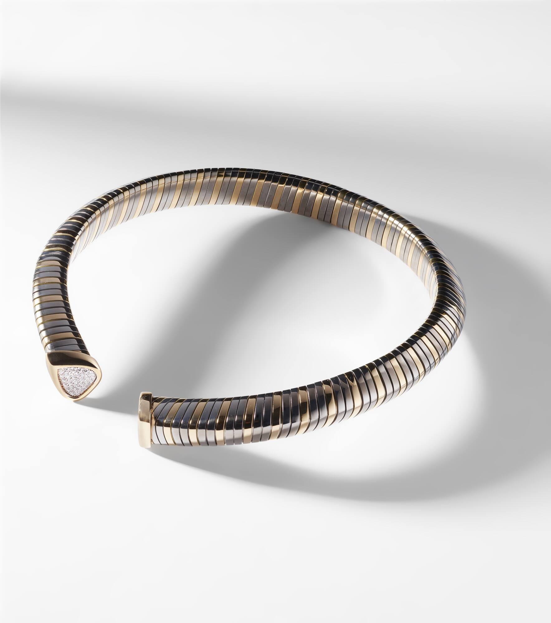Trisola 18kt gold necklace with diamonds - 5