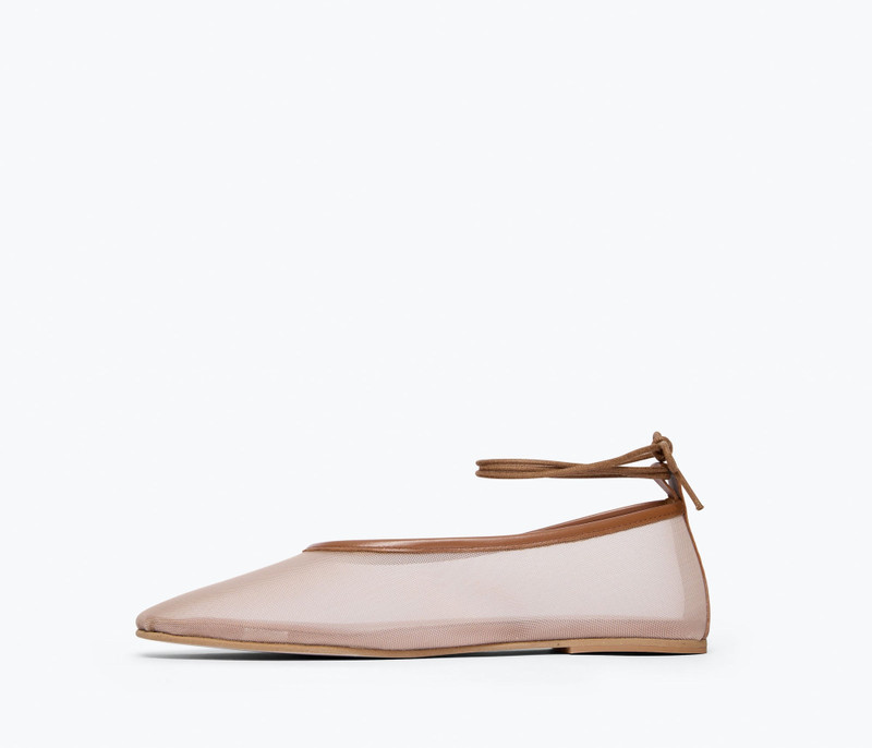 DAISY MESH FLAT 6