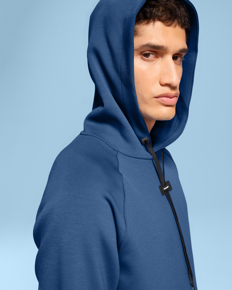 On Hoodie outlook
