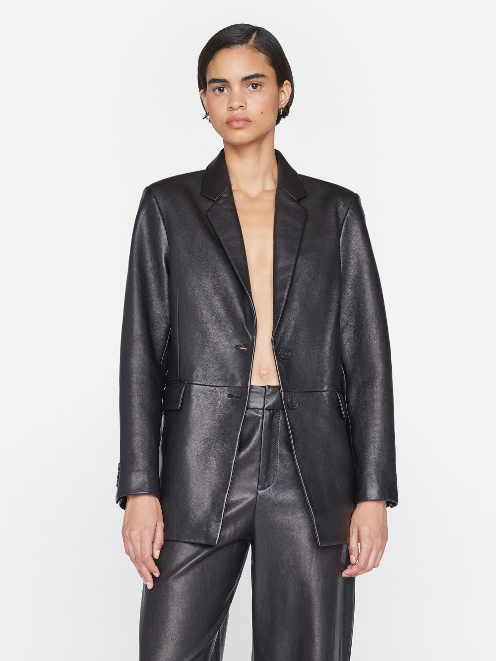 The Oversized Leather Blazer in Noir - 3