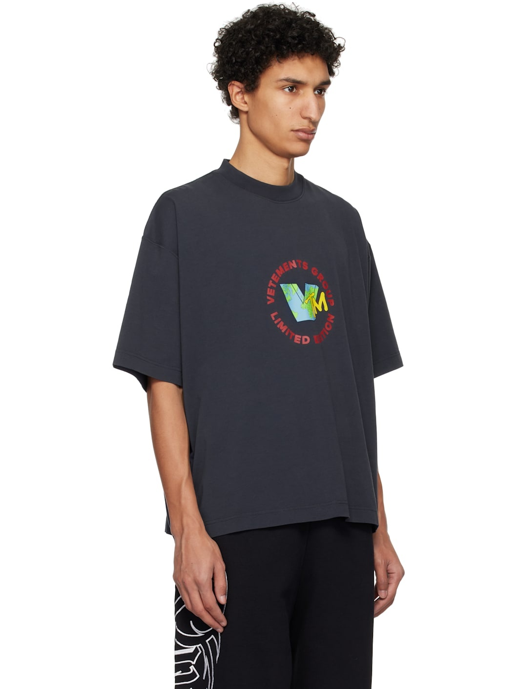 Navy 'VTM' World Cropped Boxy T-shirt - 2