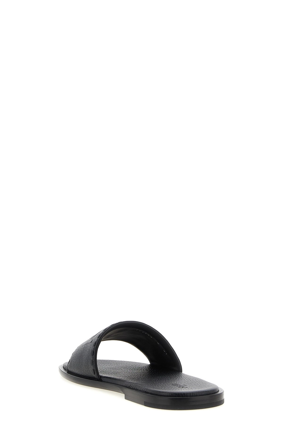 'Fendi Roma' slides - 3