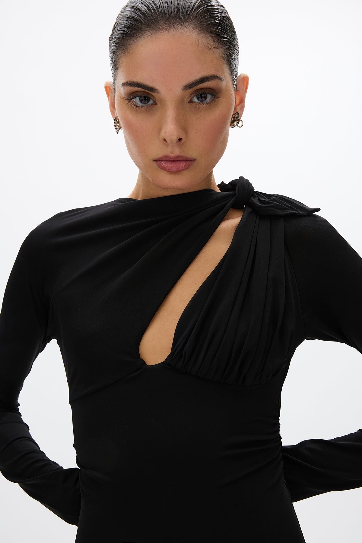 TANNER SLEEVE GOWN - 2