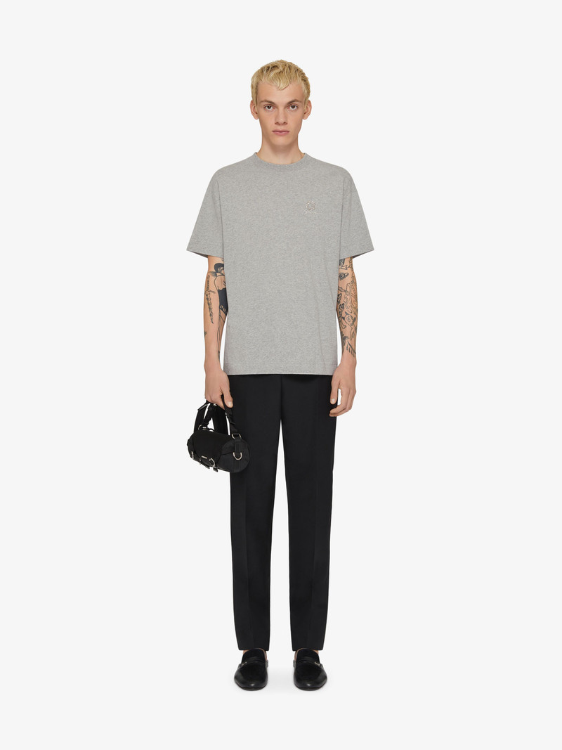 Givenchy T-SHIRT IN COTTON WITH CRYSTALS AND 4G DETAIL outlook