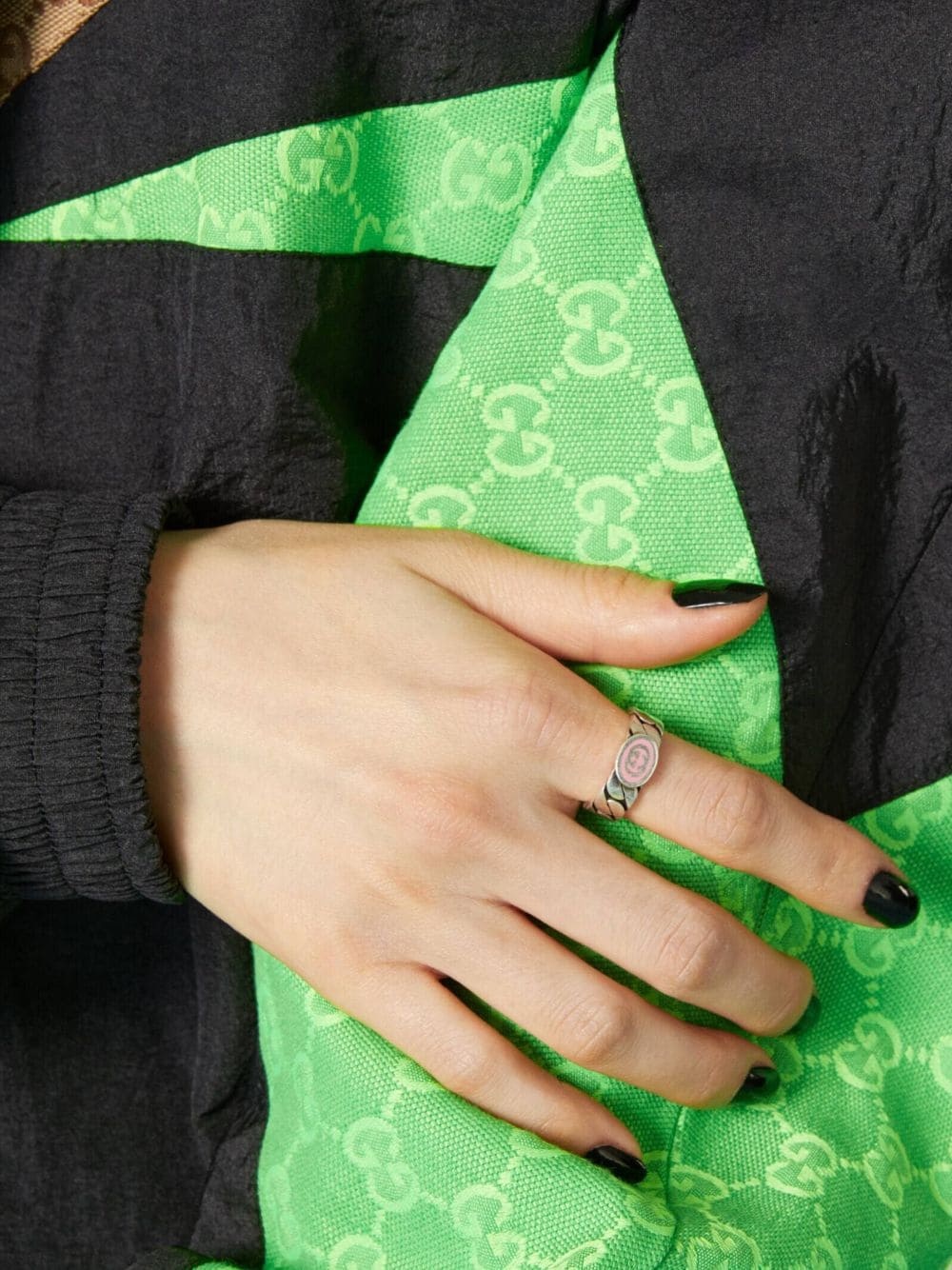 Interlocking G enamel-detail ring - 2
