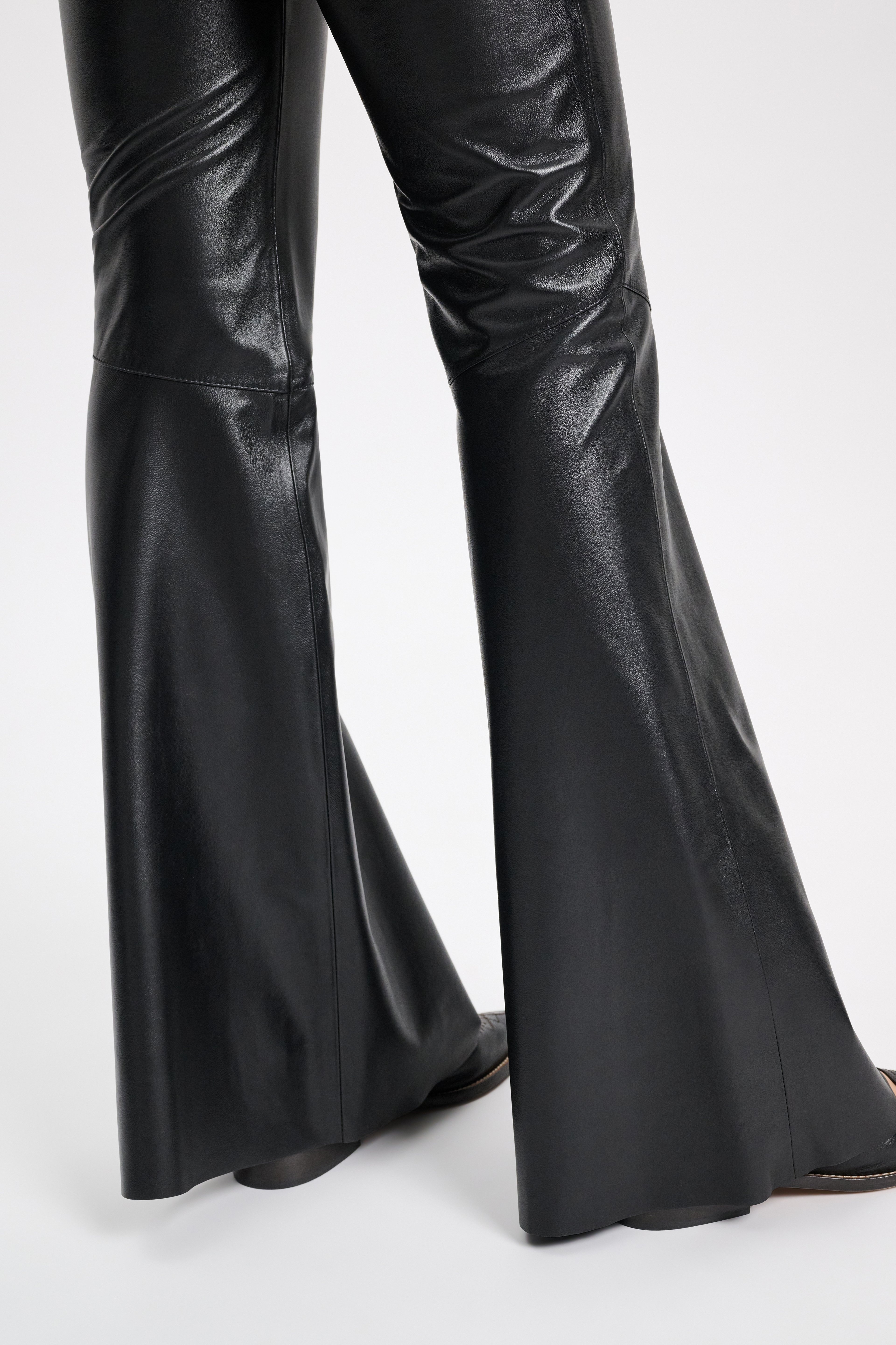 SLEEK STATEMENT pants - 6