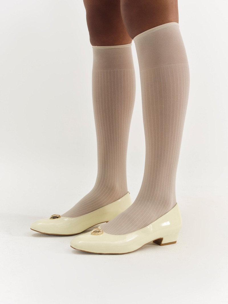 Edie Flat 6