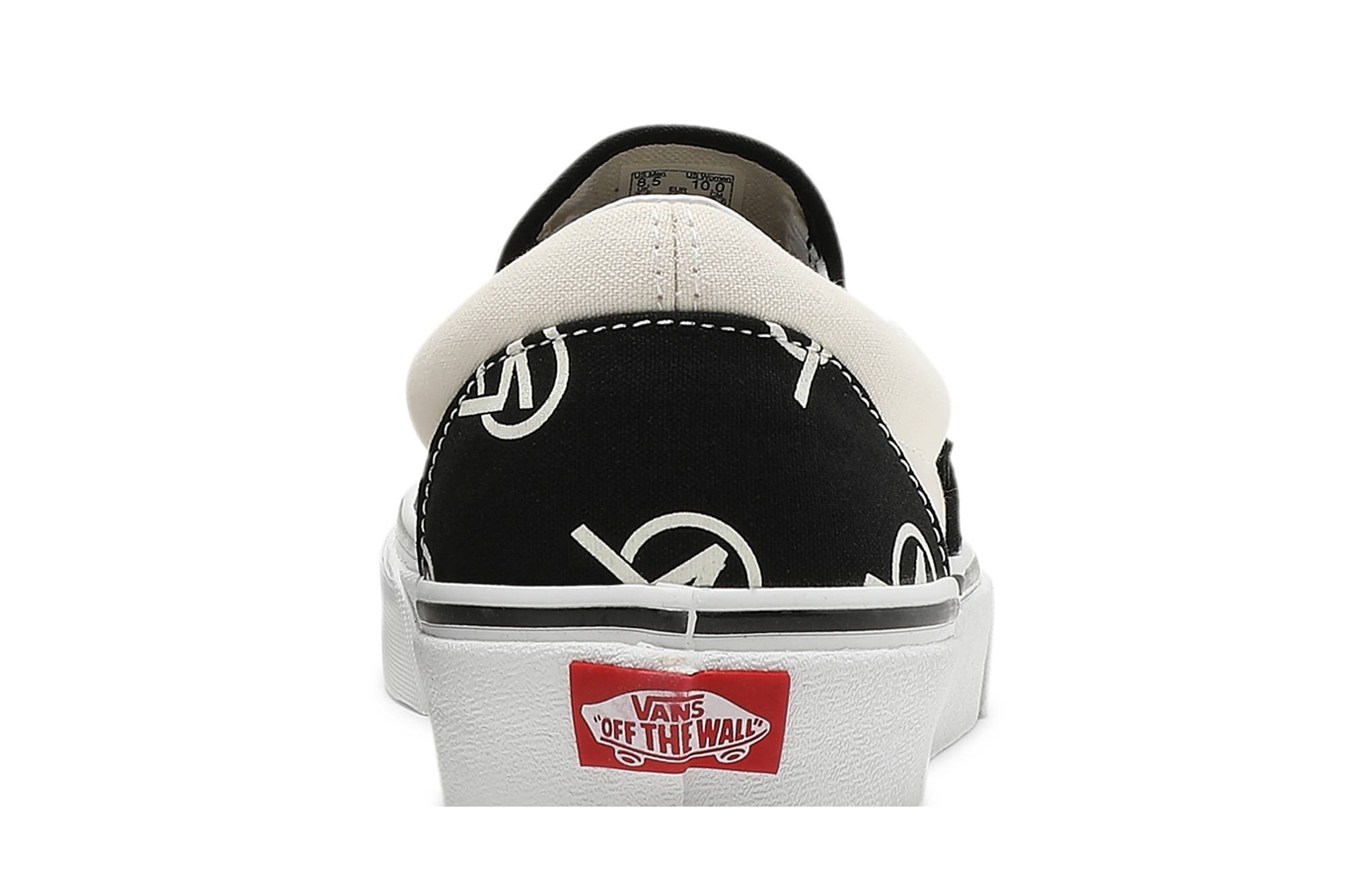 Classic Slip-On 'Circle V' - 7