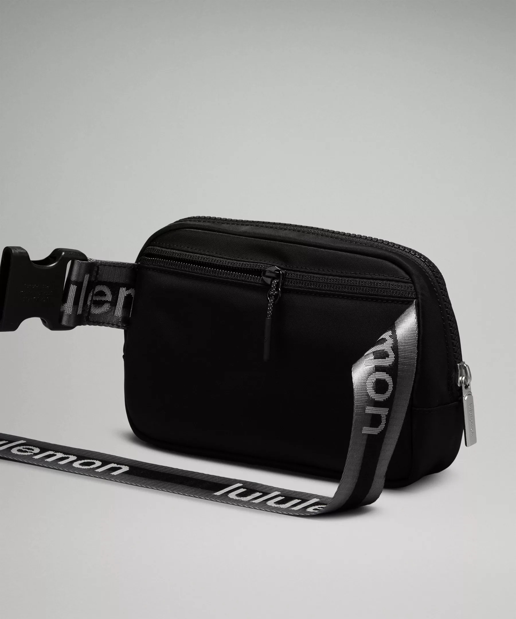 Everywhere Belt Bag 1L *Wordmark - 4