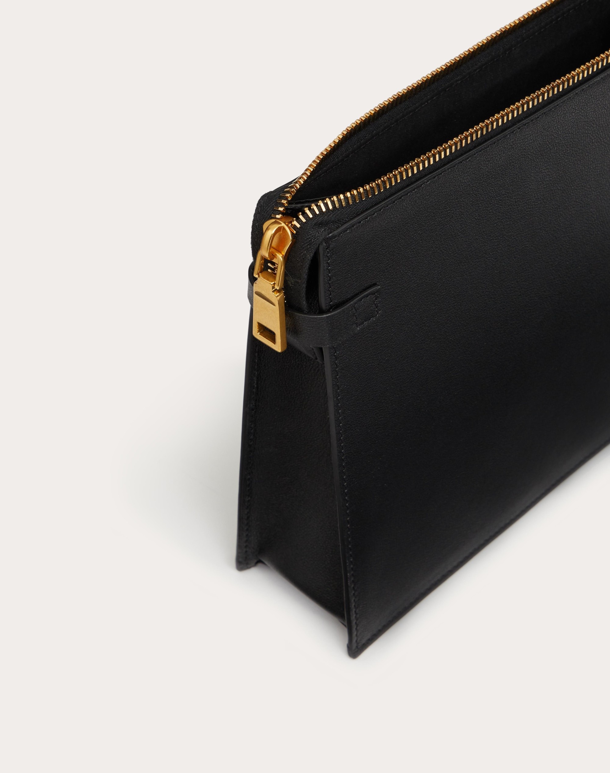 VLOGO SIGNATURE CALFSKIN POUCH - 5