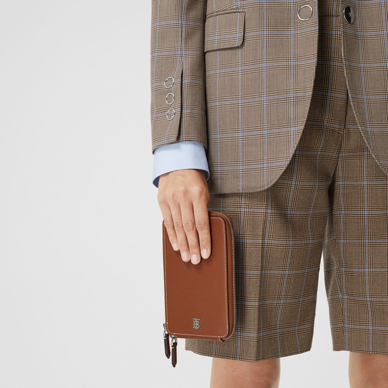 Grainy Leather Phone Case with Detachable Strap 3