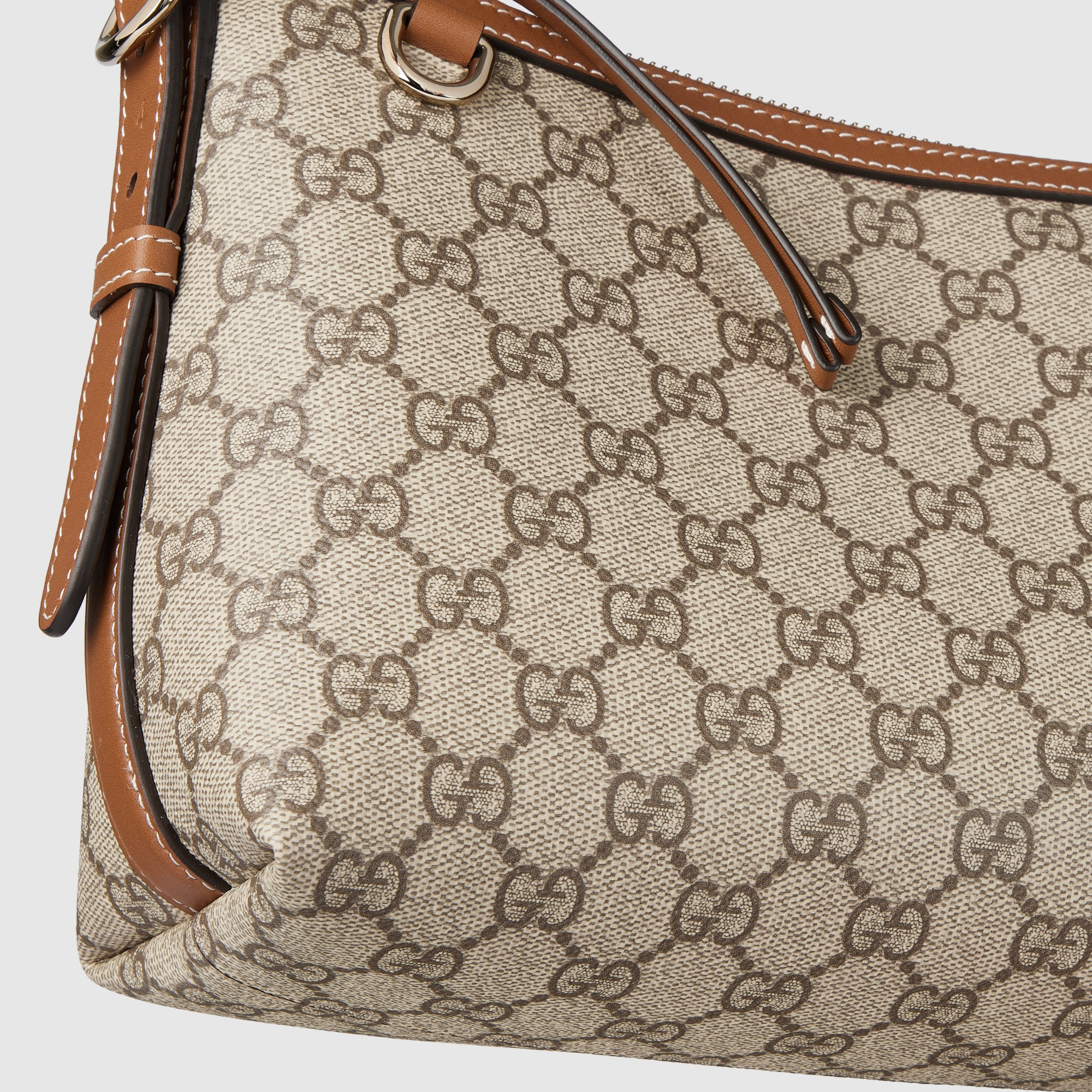 GG Emblem medium shoulder bag - 8