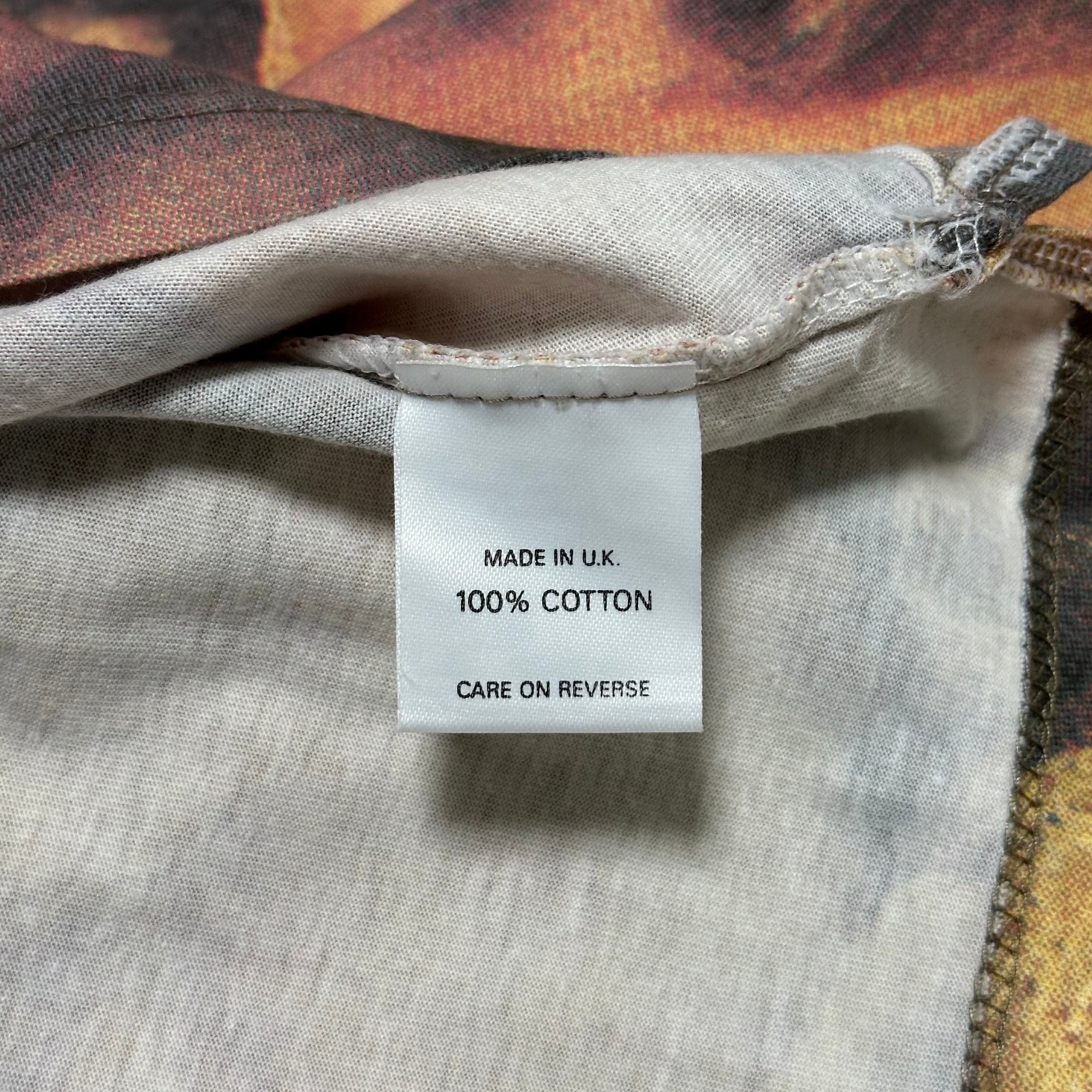VIVIENNE WESTWOOD Spring Summer 1993 Kissing Print Cropped T-Shirt - 6