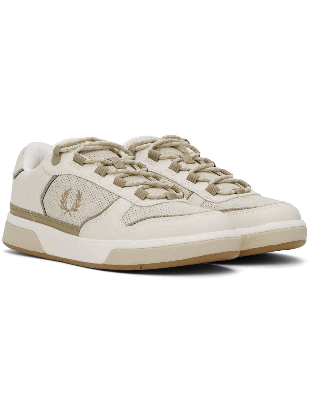 【関税込み】Fred Perry ベージュ B300 スニーカー Fred Perry Beige B300 Sneakers In V37 | ModeSens
