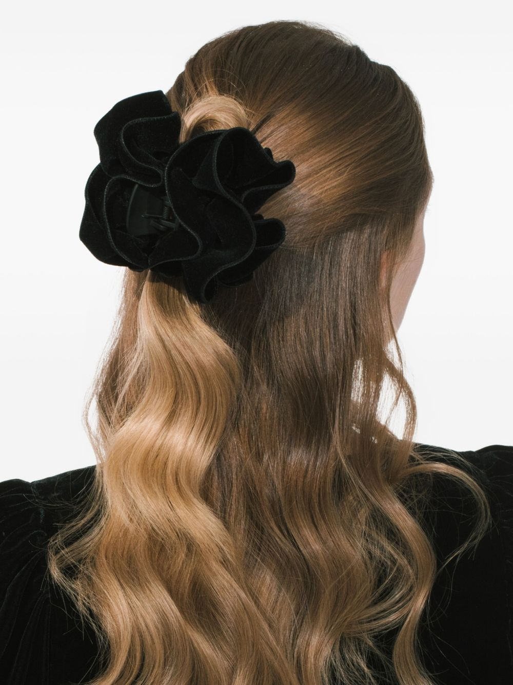 velvet ruffled jaw clip - 3