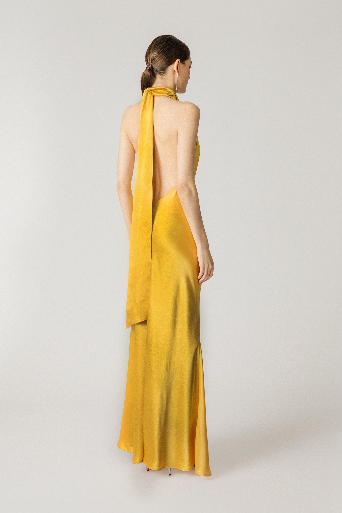 PENELOPE BACKLESS SATIN GOWN - 4