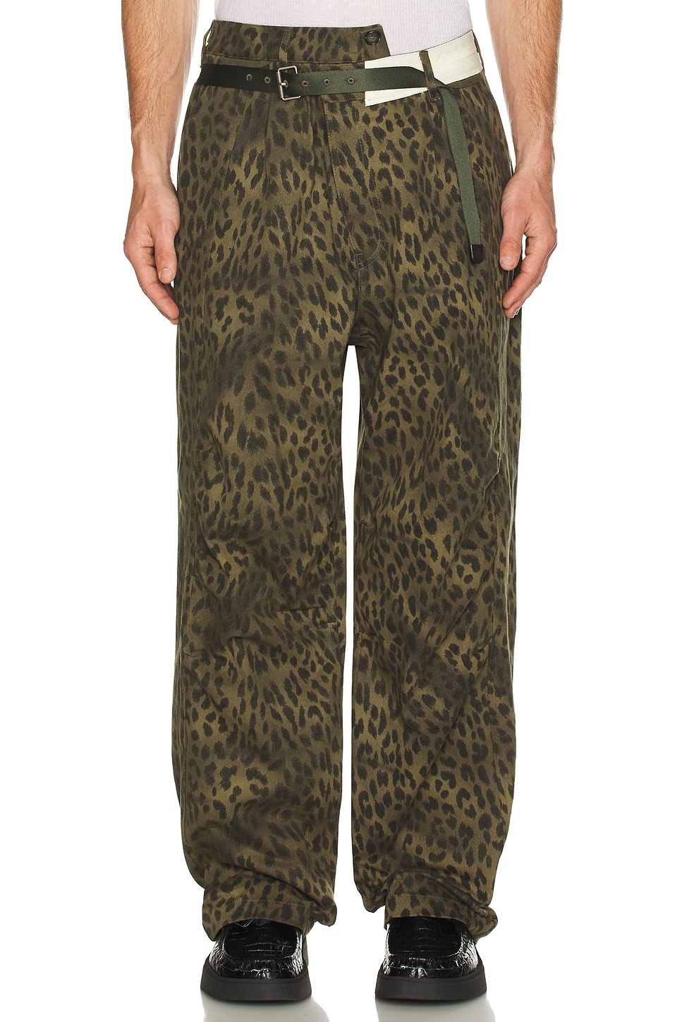 Unisex Leopard Cross-Over Wide Jeans - 3