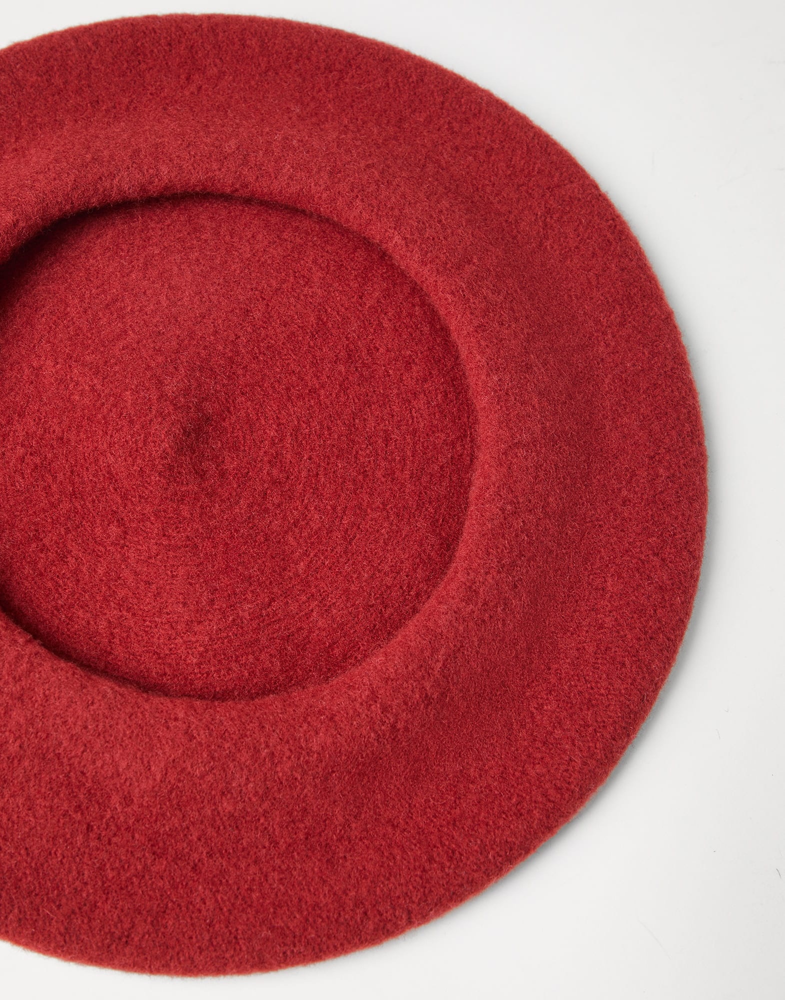 Wool beret with Precious detail - 2