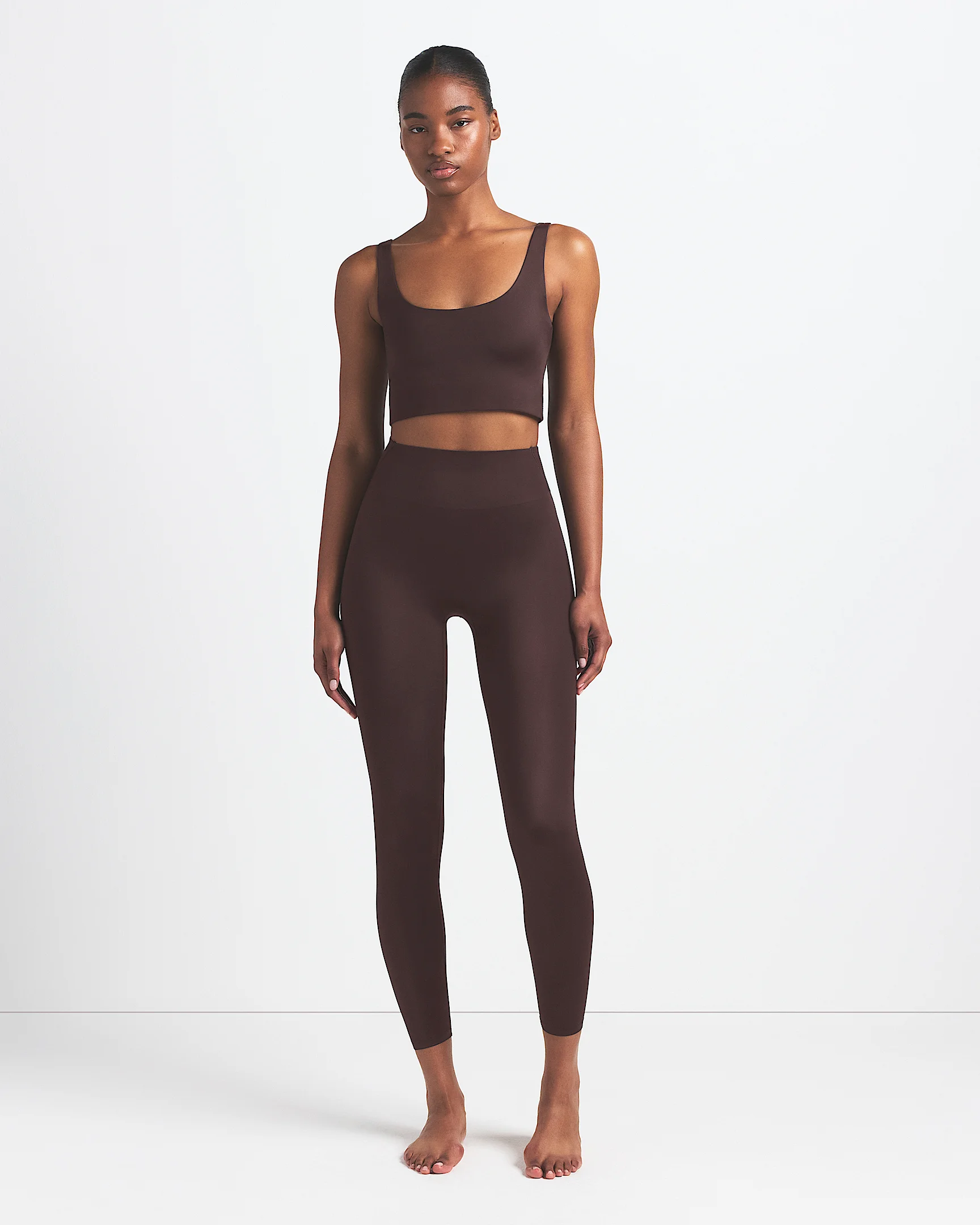 NikeSKIMS Satin Shine Women's High-Waisted Bonded 26" Leggings - 1