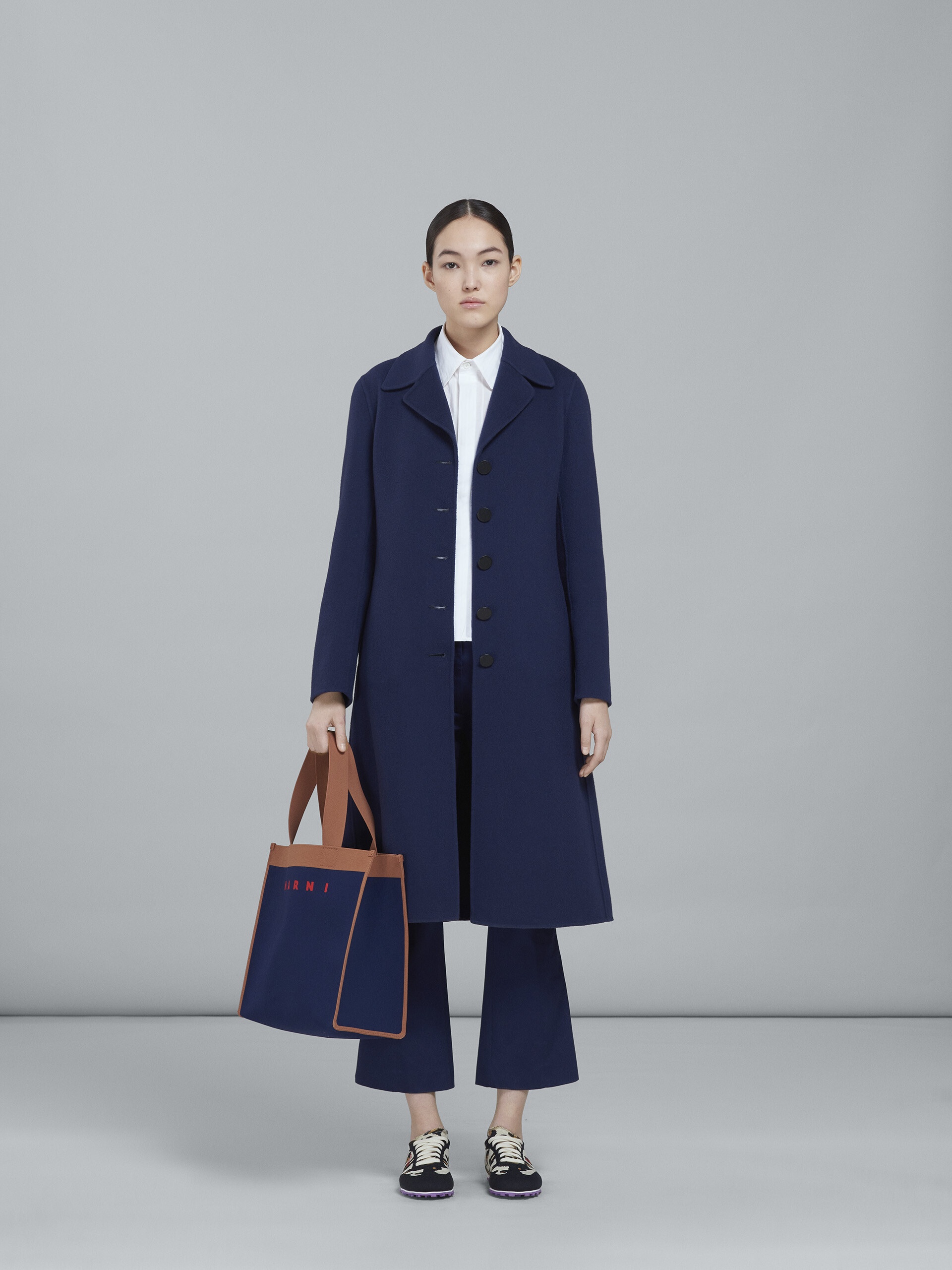 SHOPPING BAG IN BLUE AND BROWN JACQUARD - 2