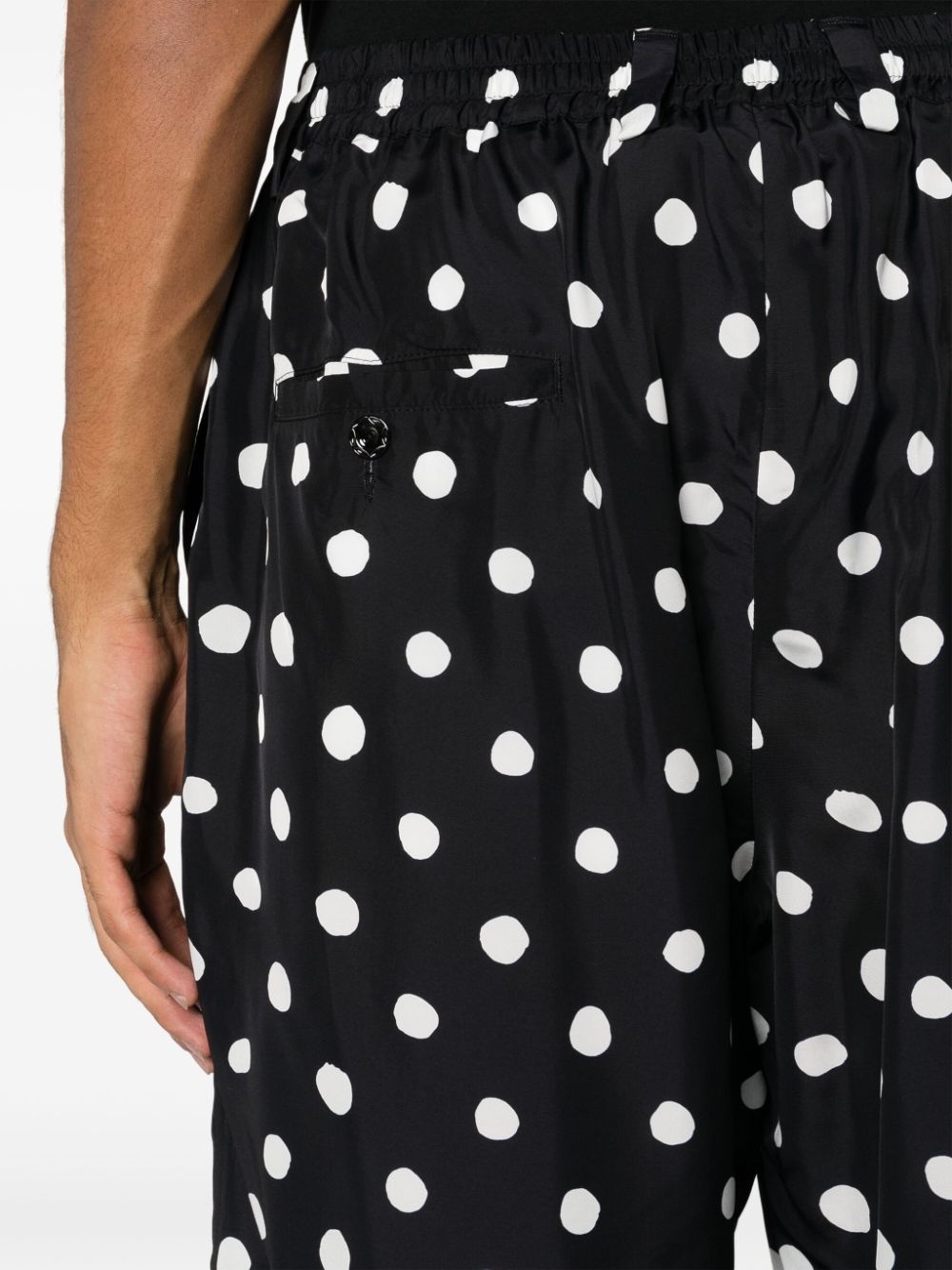 polka dot-print pleated bermuda shorts - 5