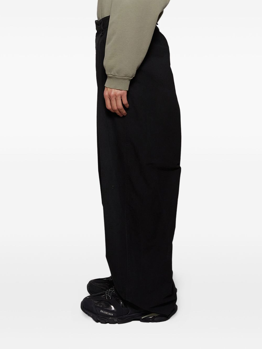 buckle-fastening drop-crotch trousers - 4