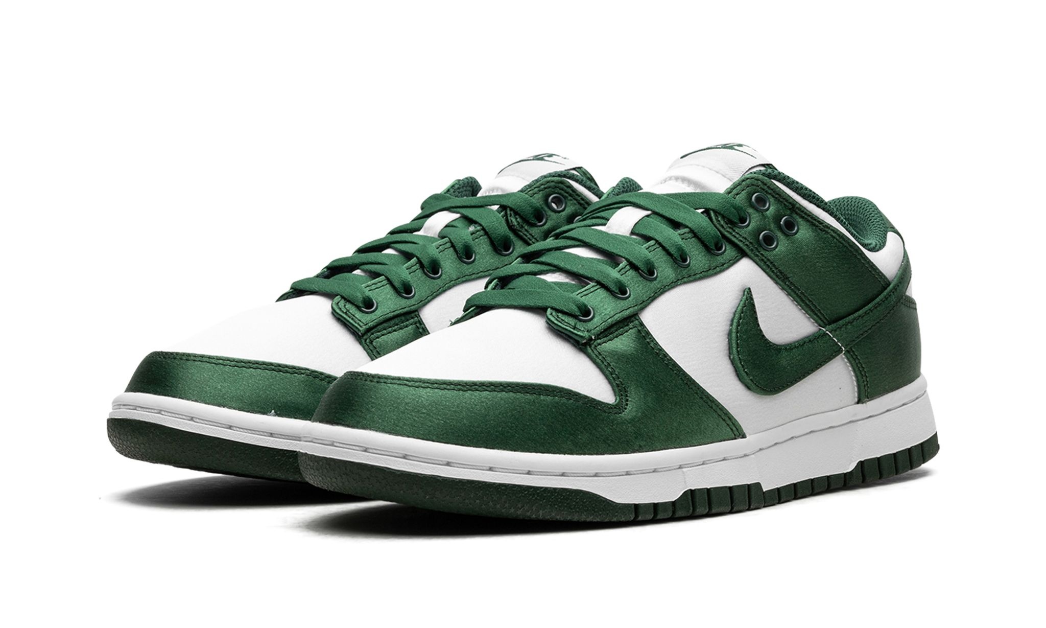 Dunk Low Wmns "Green Satin" - 2