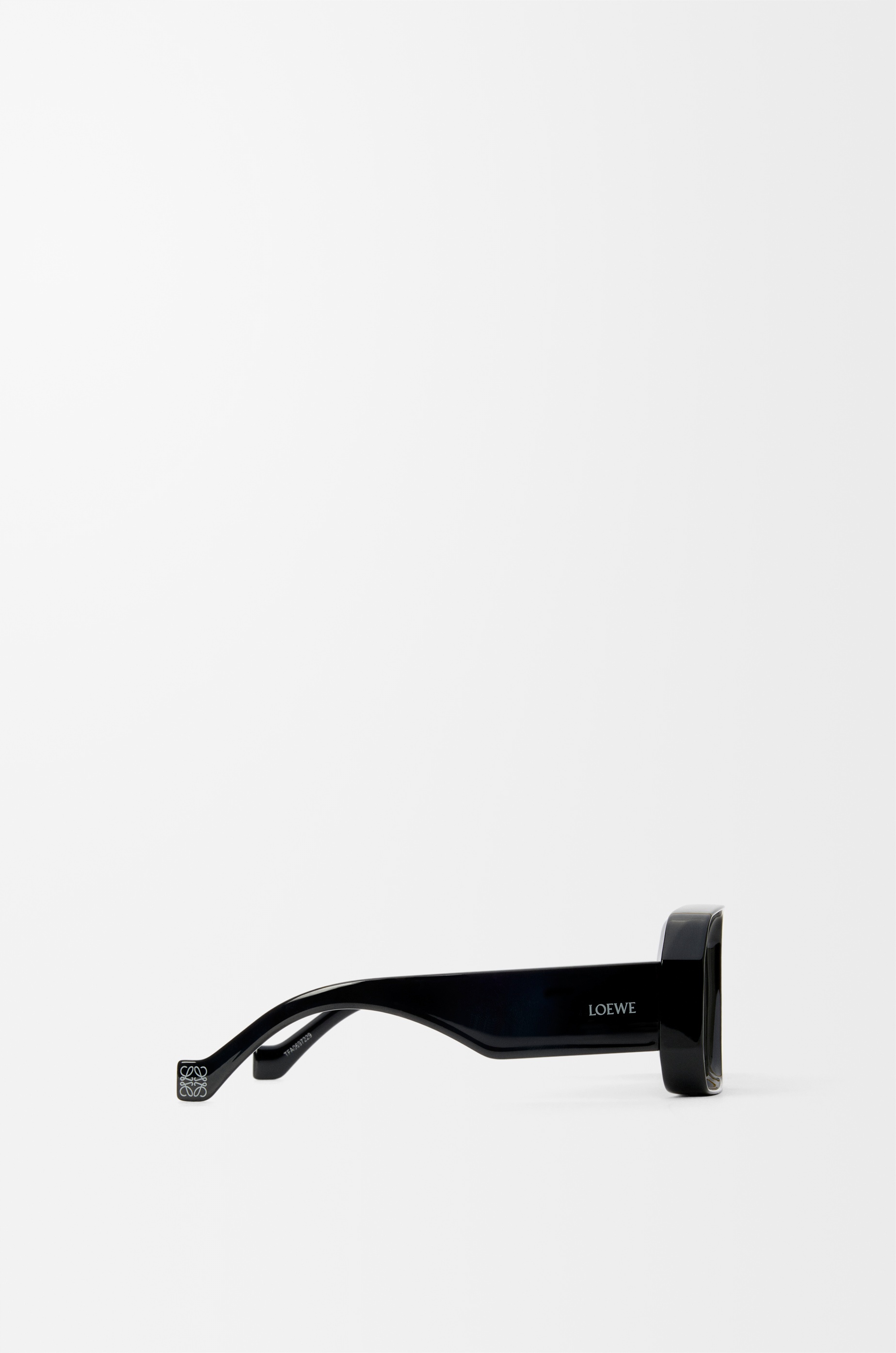 Paula's Ibiza dive in mask sunglasses - 4