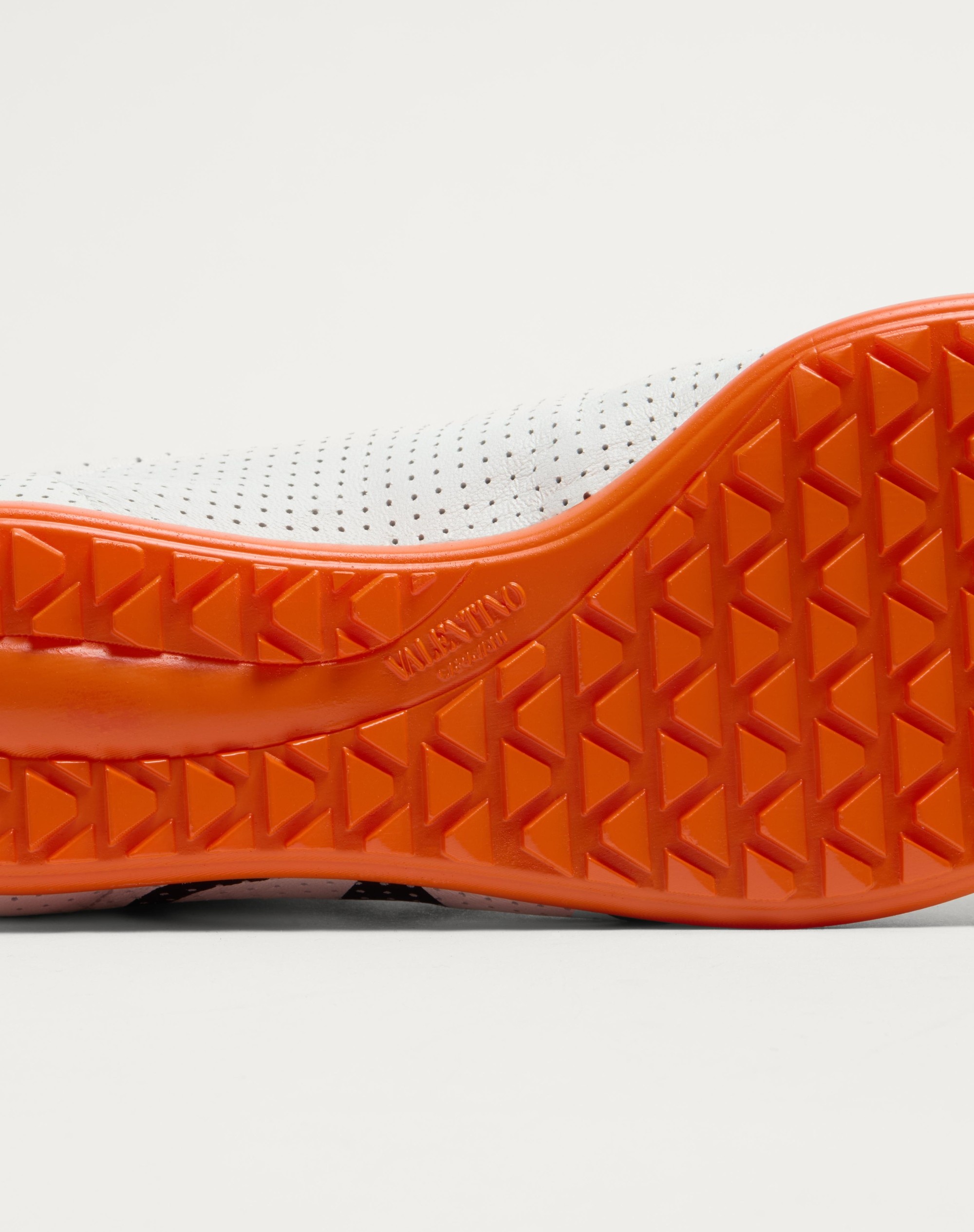 CHROMATHON SNEAKER IN PERFORATED NAPPA - 3