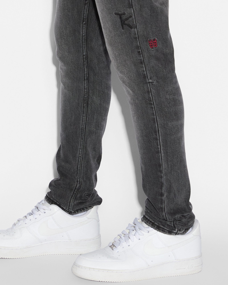 CHITCH MIDNIGHT 7