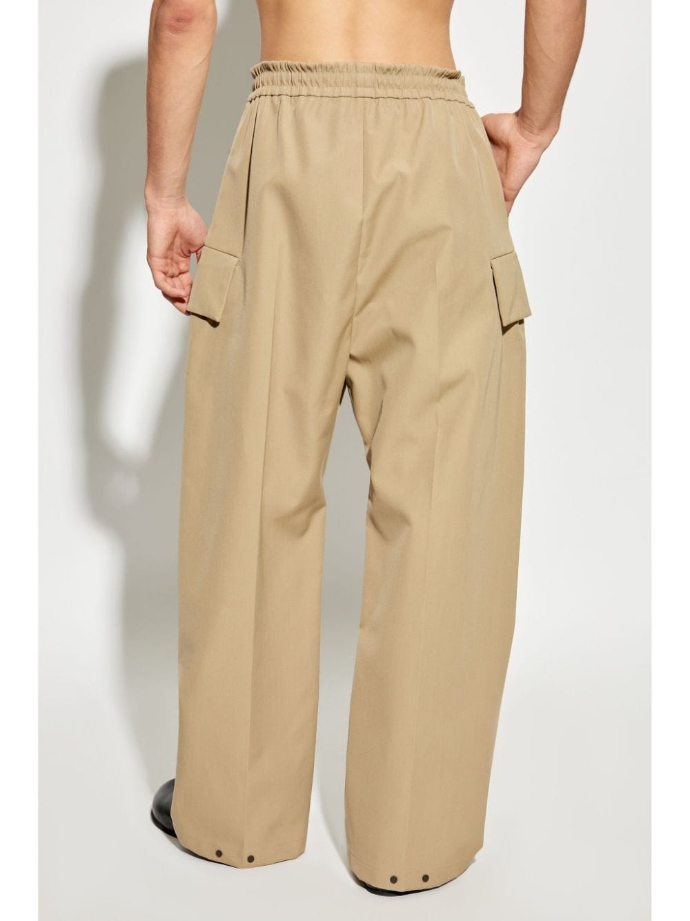 logo-patch wool trousers - 4