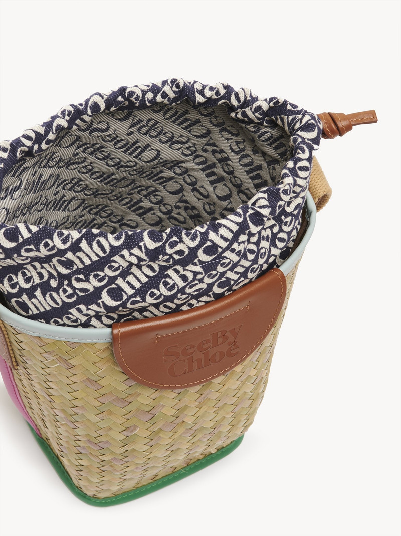 LAETIZIA BUCKET BAG 3