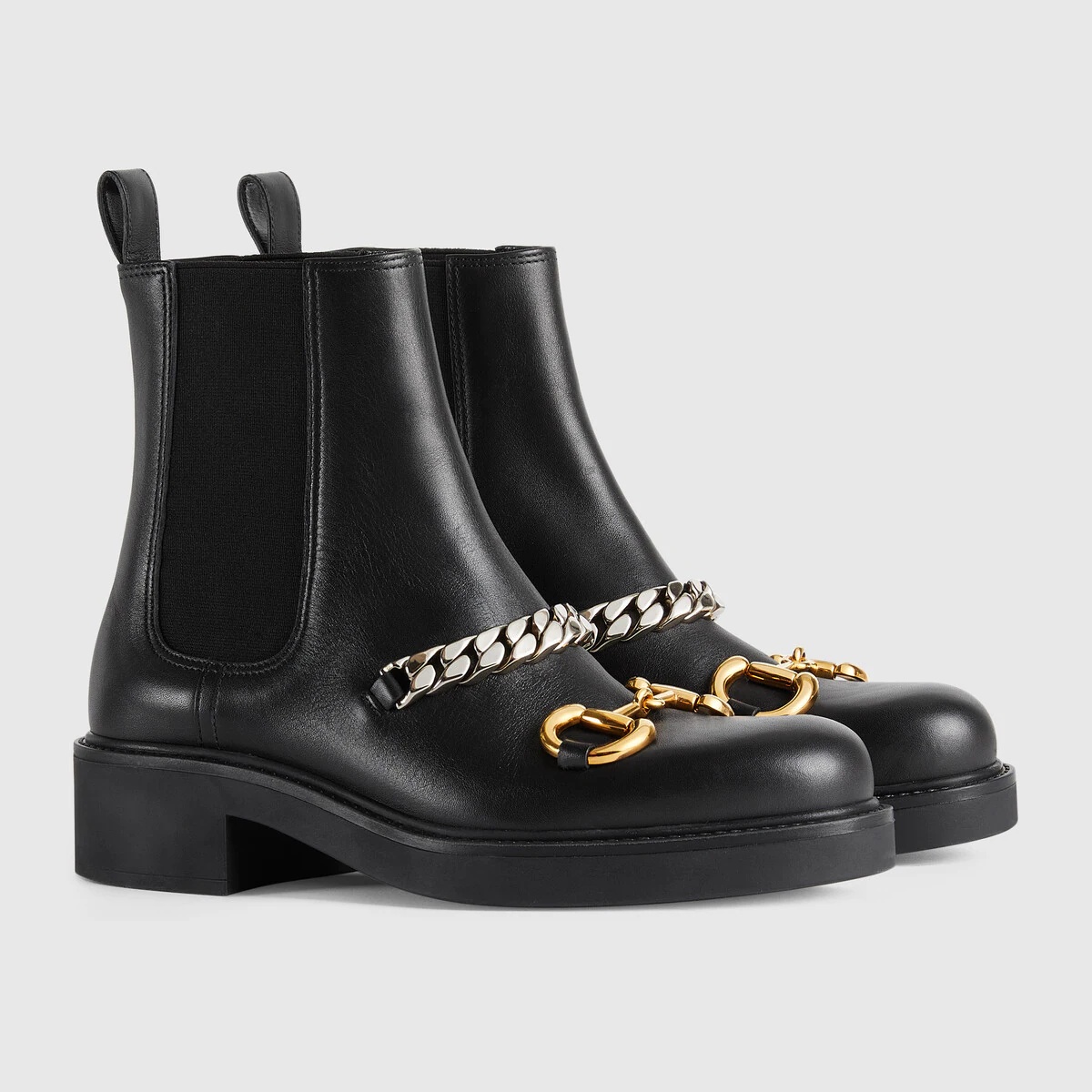 Women's Chelsea boot with chain - 2