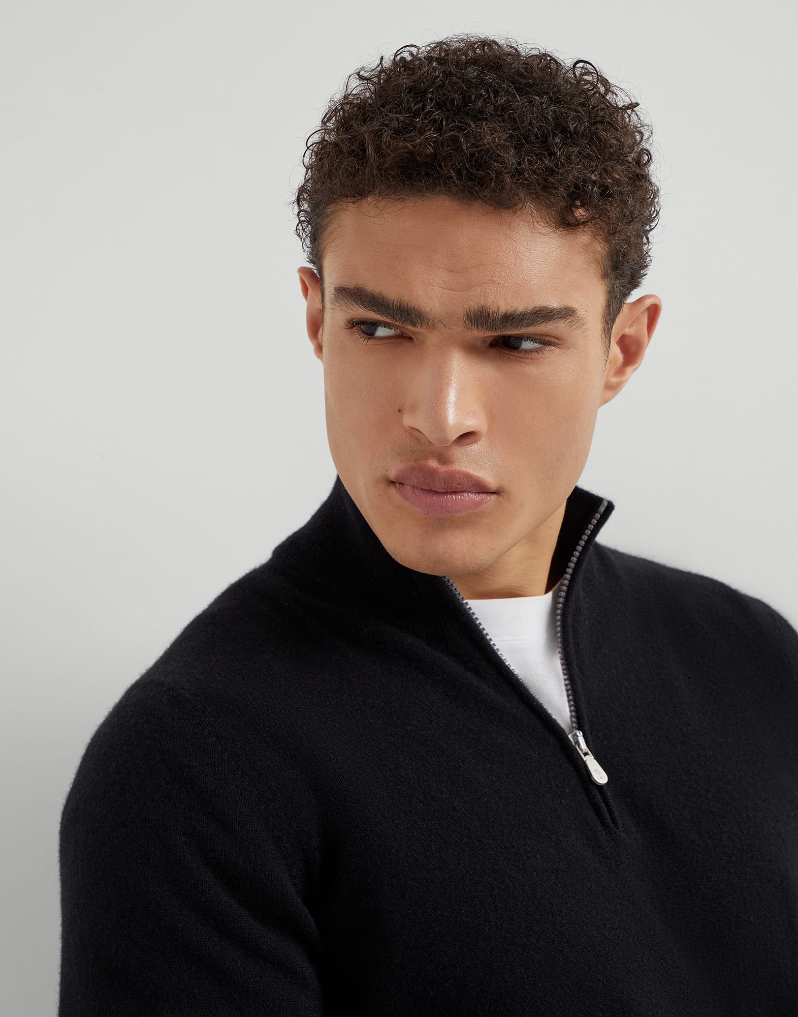 Cashmere sweater with half zip - 3