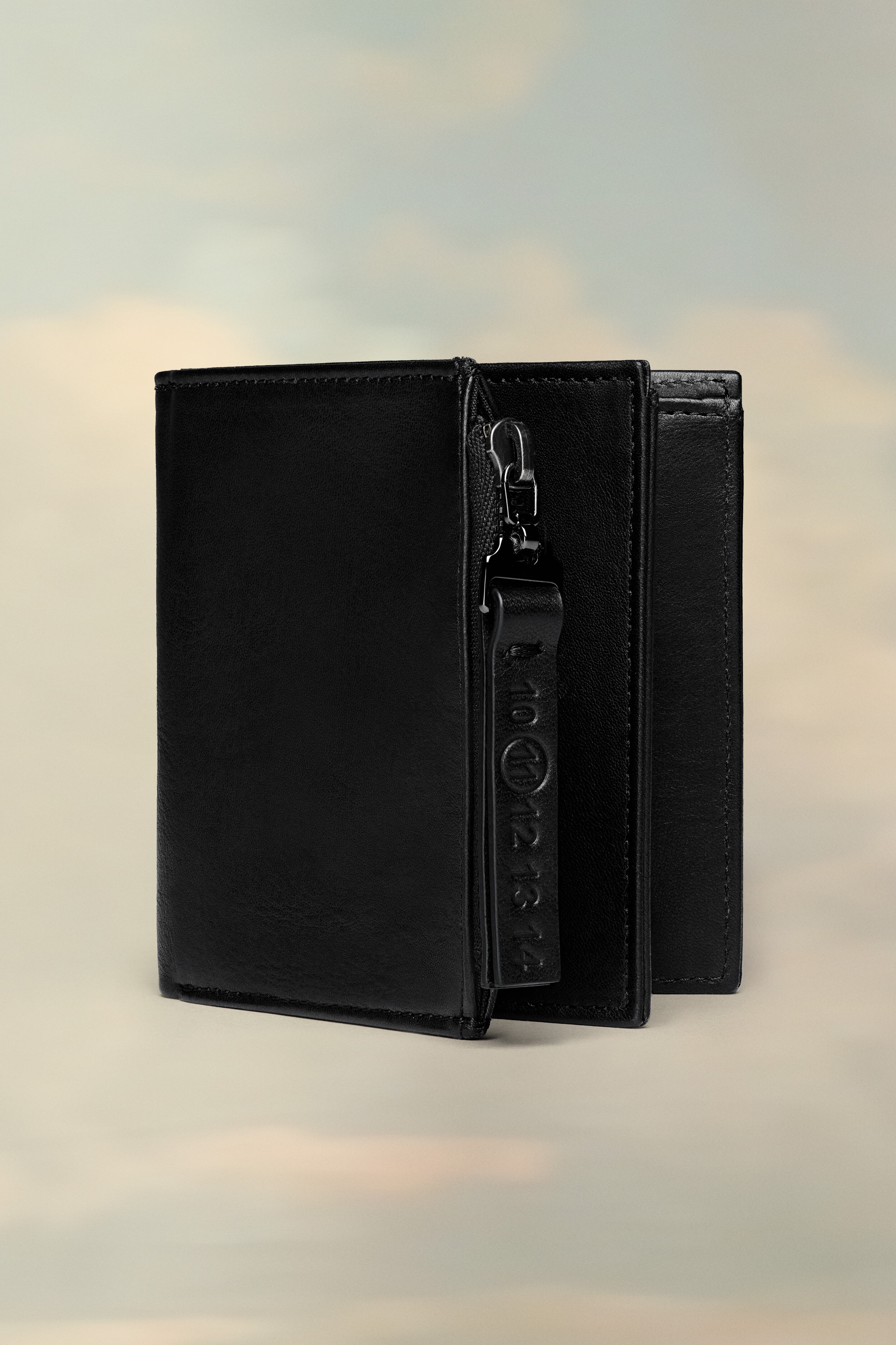 Folded leather wallet - 1