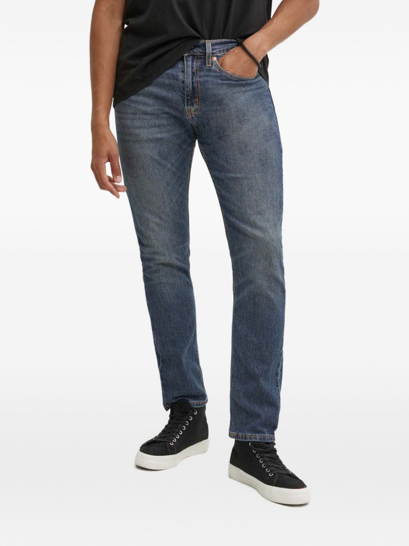 belt-loops jeans 1