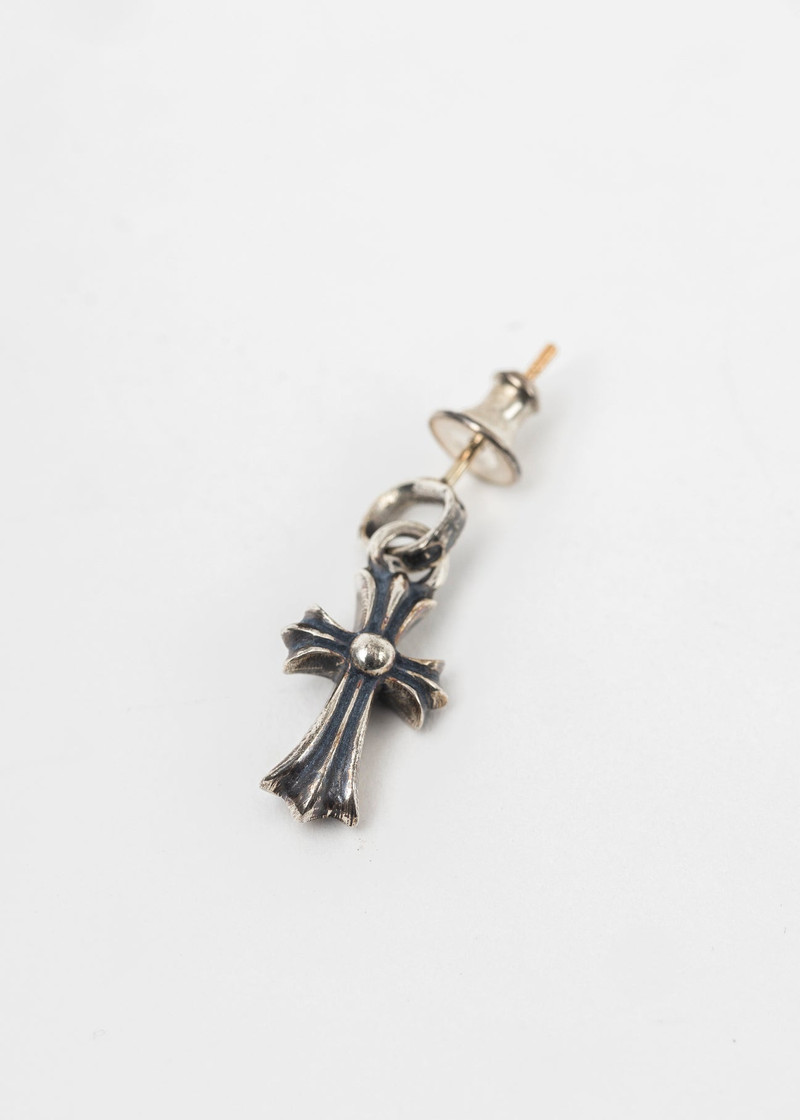 Chrome Hearts Silver Baby Fat Cross Earring outlook