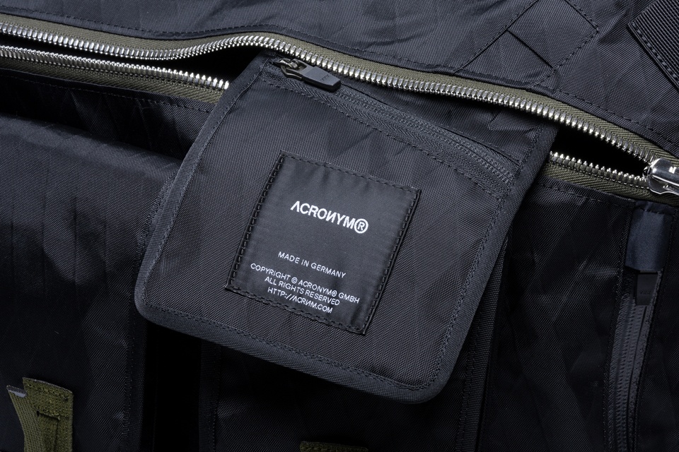 ACRONYM 3A-1 Interops Einsatztasche Black | REVERSIBLE ACRONYM 3A-1 Interops Einsatztasche Black | REVERSIBLE