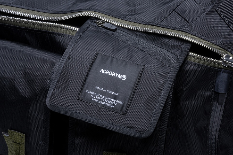 ACRONYM 3A-1 Interops Einsatztasche Black | REVERSIBLE