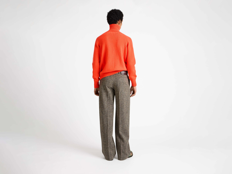 TURTLE NECK JUMPER IN NEON ORANGE 3