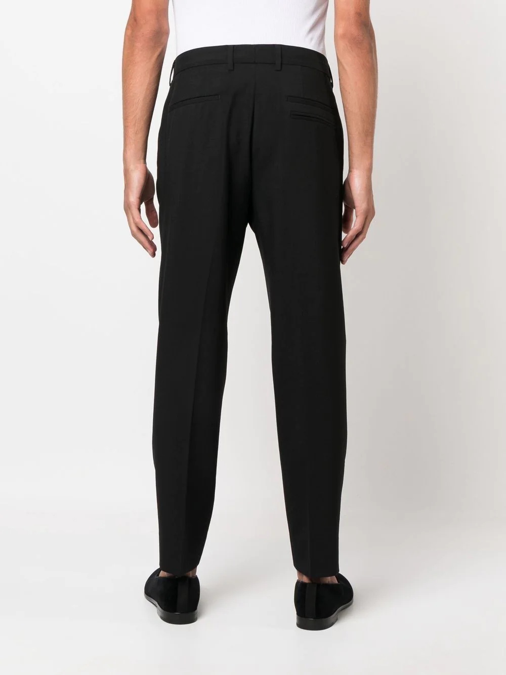 logo-buckle tapered trousers - 4