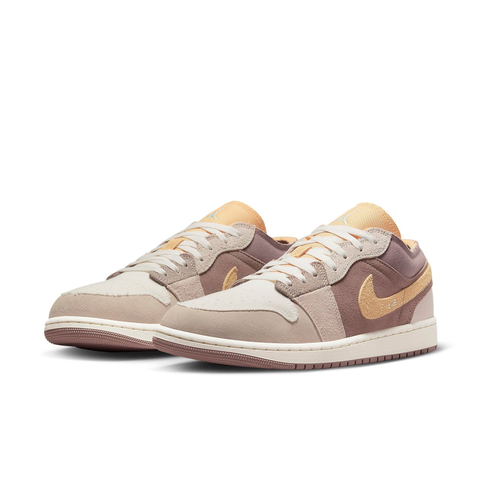 Air Jordan 1 Low SE Craft 'Inside Out - Taupe Haze' DN1635-200 - 3