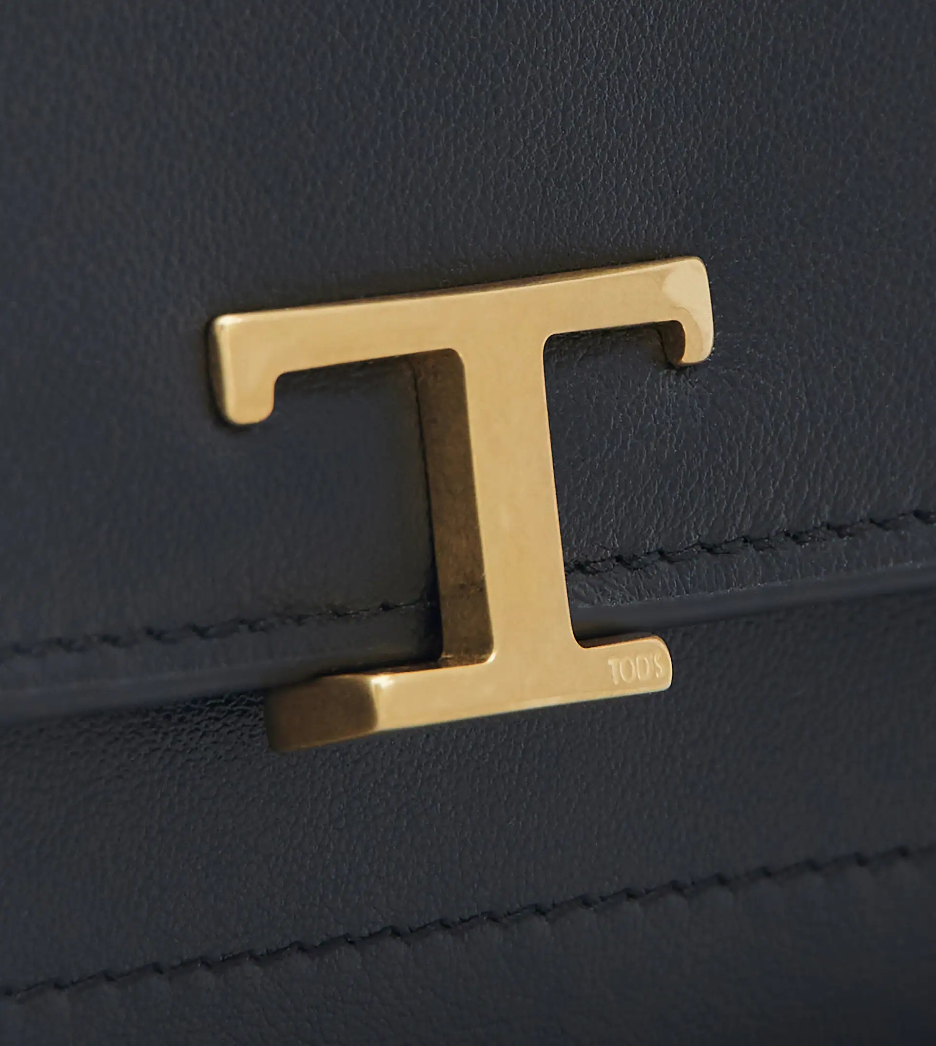 T TIMELESS WALLET IN LEATHER - BLACK - 5