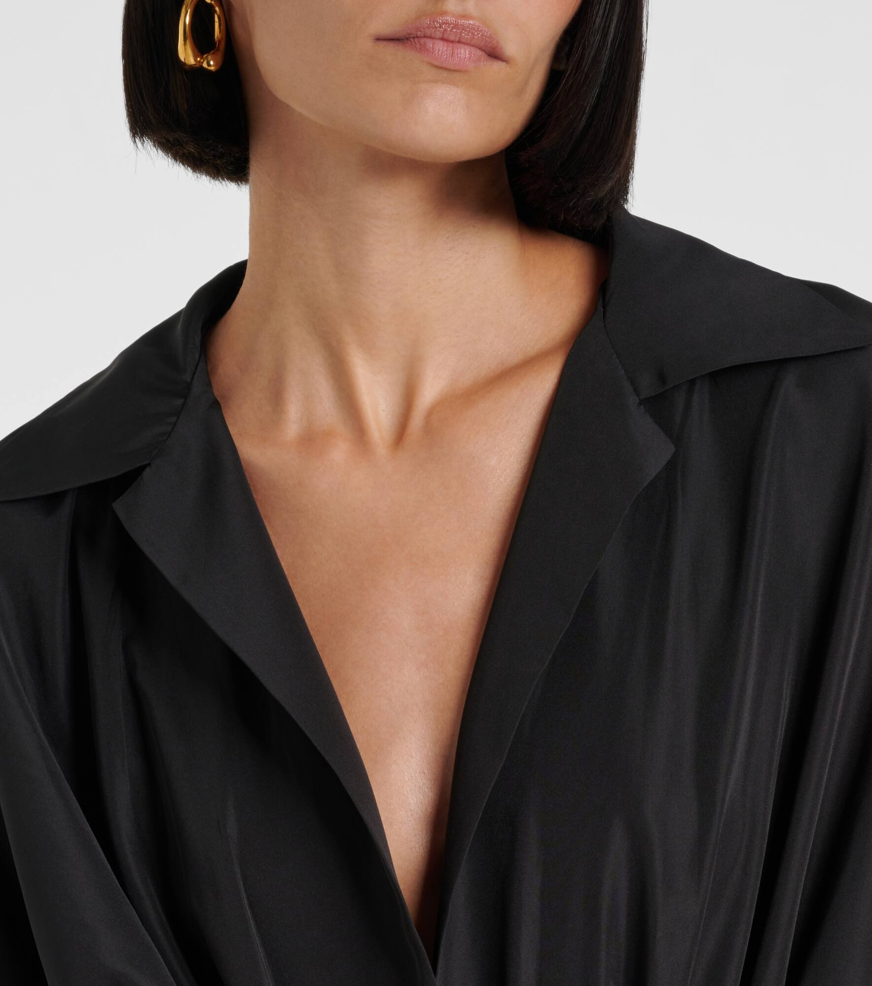 Belted oversized shirt dress - 4