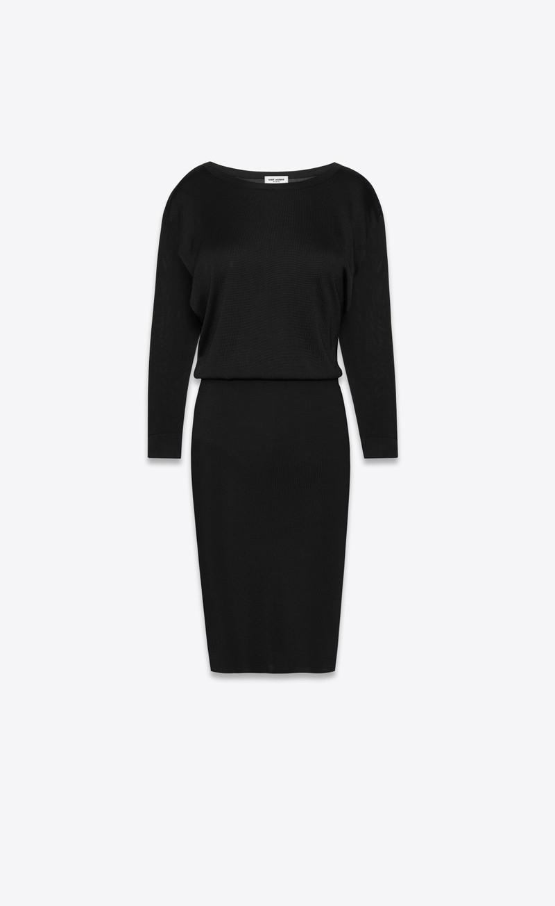 backless dress in knit 1