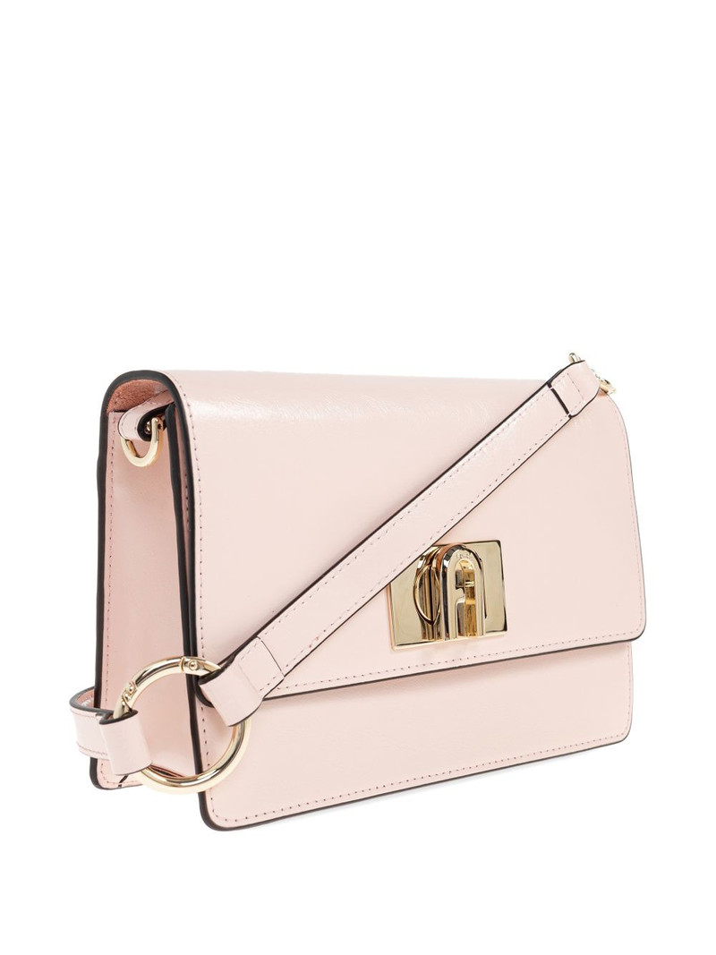 logo clasp shoulder bag 4