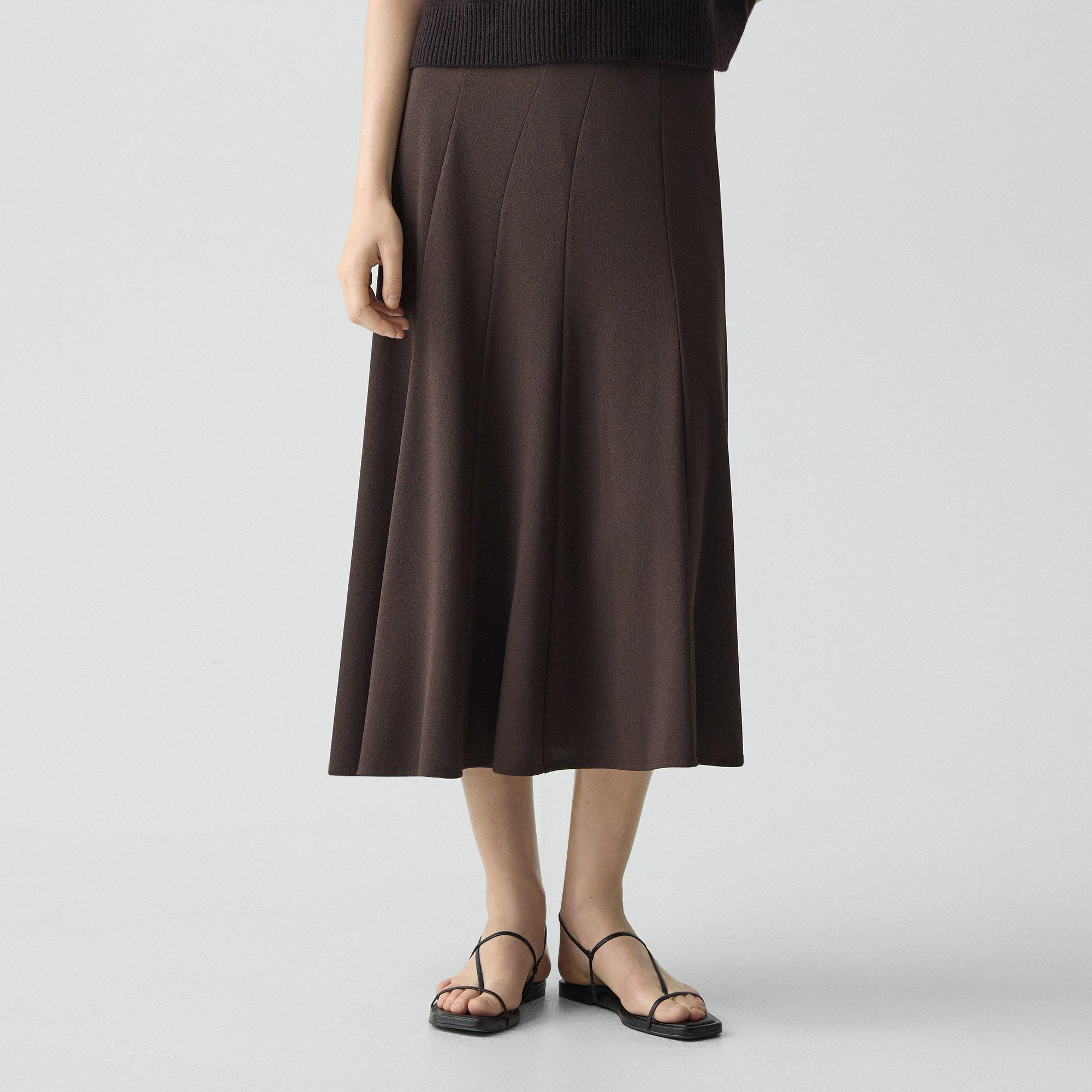 Fluted Seam Skirt in Crepe Jersey - 5