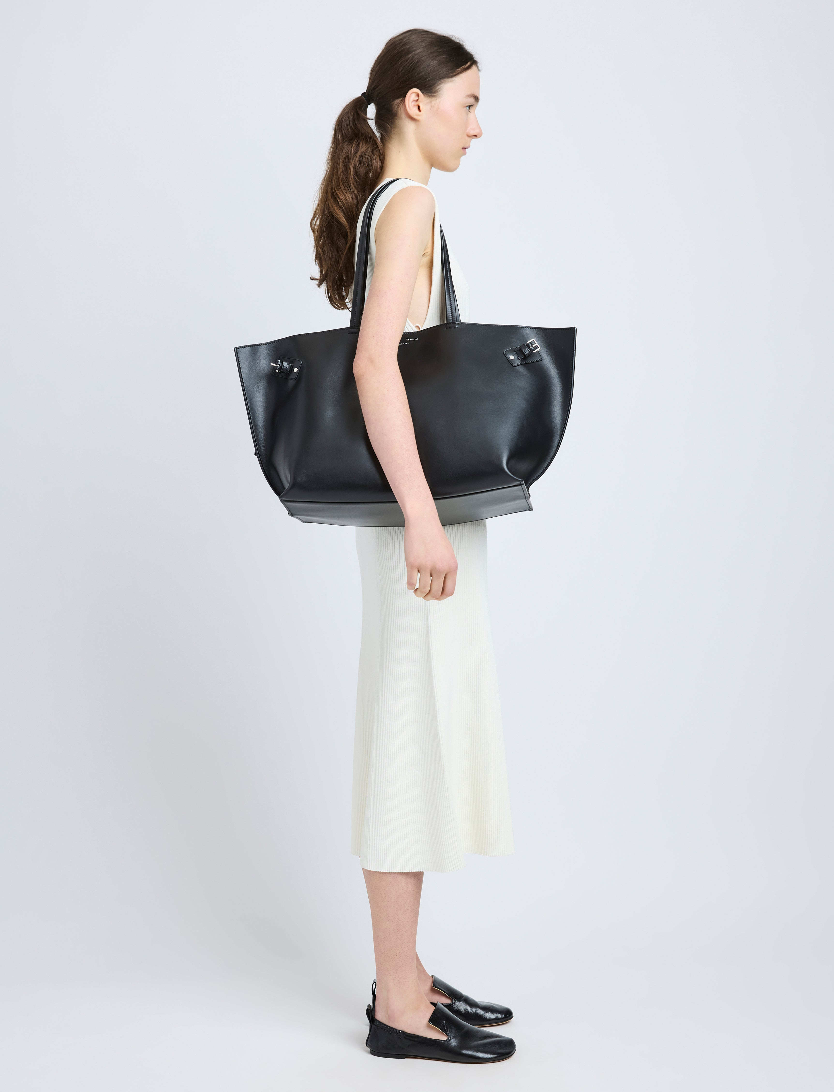 Days Carryall in Smooth Calf - 2