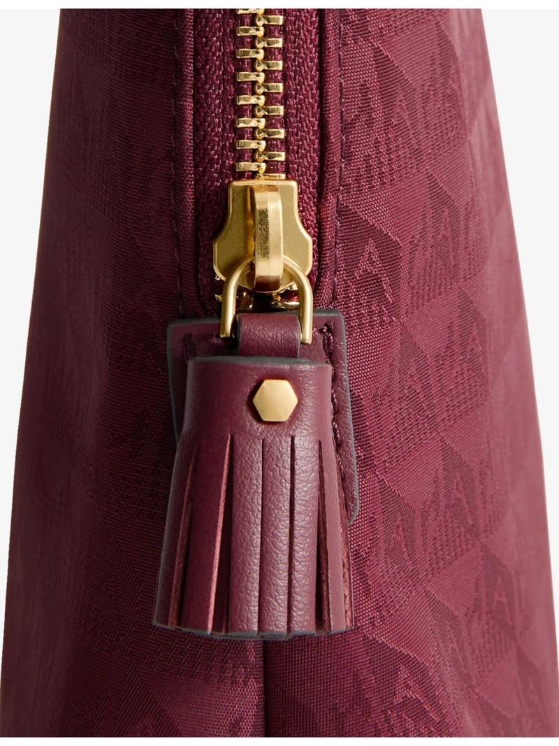 Lotions and Potions Shell And Leather Washbag 4