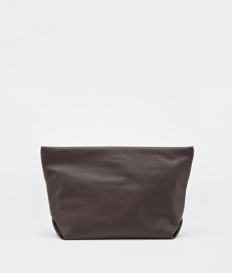 Bottega Veneta POUCH outlook